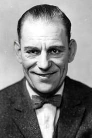 Lon Chaney is Erik, The Phantom