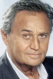 Roger Hanin is Carl Zubart