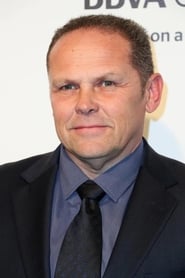 Kevin Chapman is Val Savage