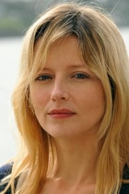 Laure Marsac is Mortal Woman on Stage