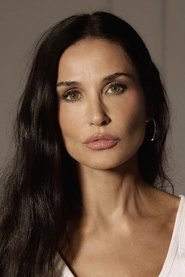 Demi Moore is Elisabeth